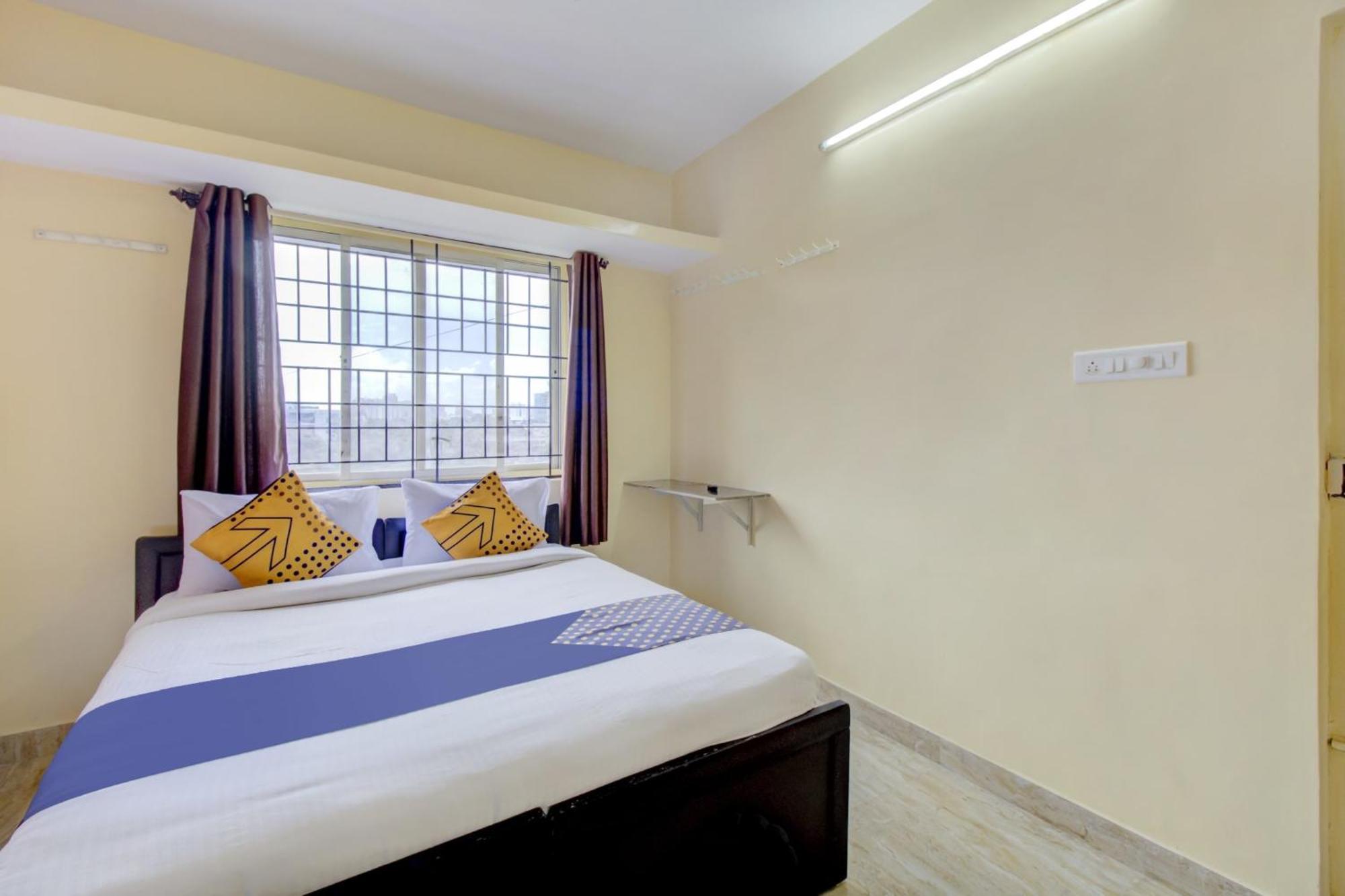 Hotel O Manyata Deluxe Bangalore Esterno foto