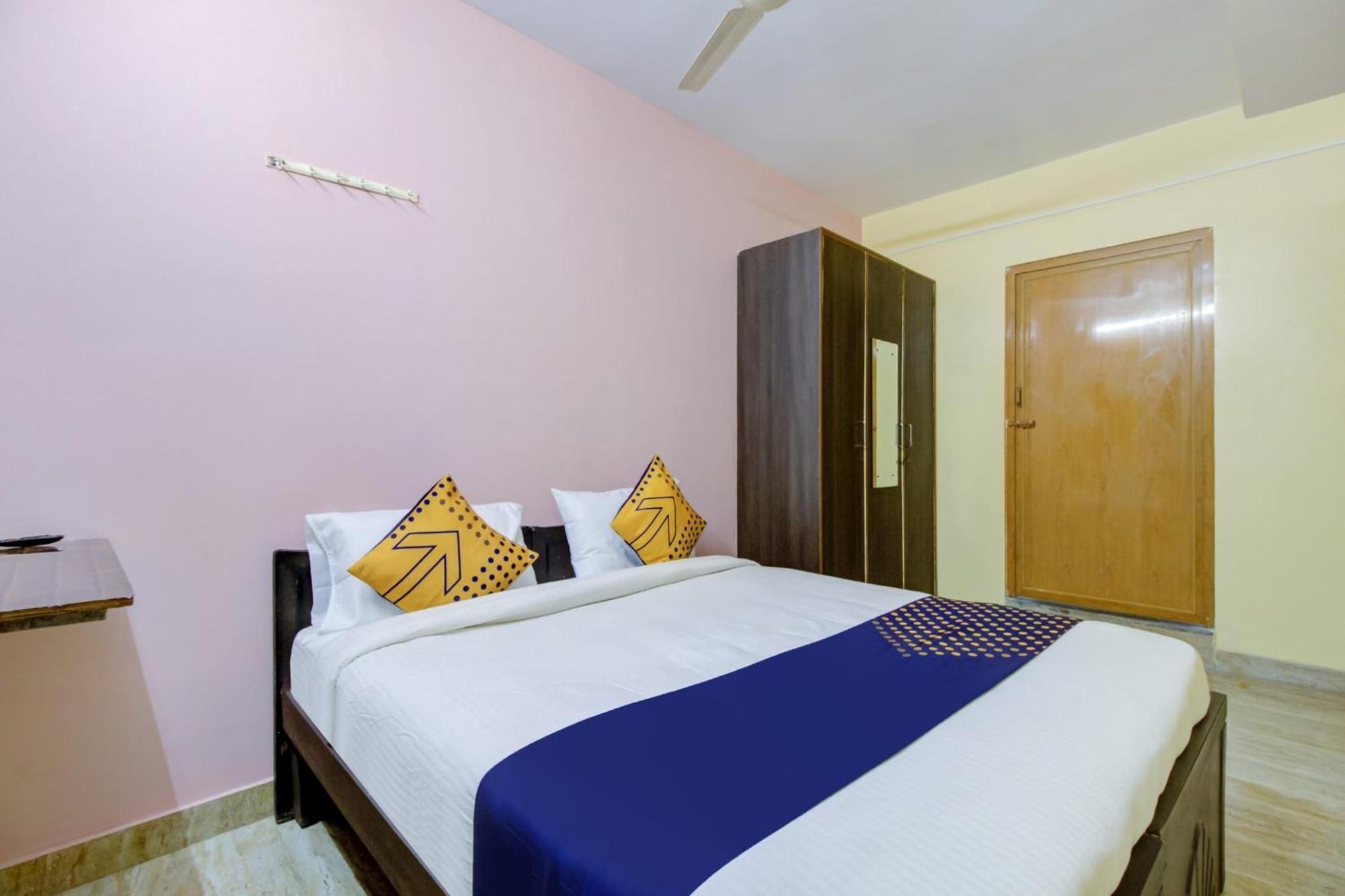 Hotel O Manyata Deluxe Bangalore Esterno foto