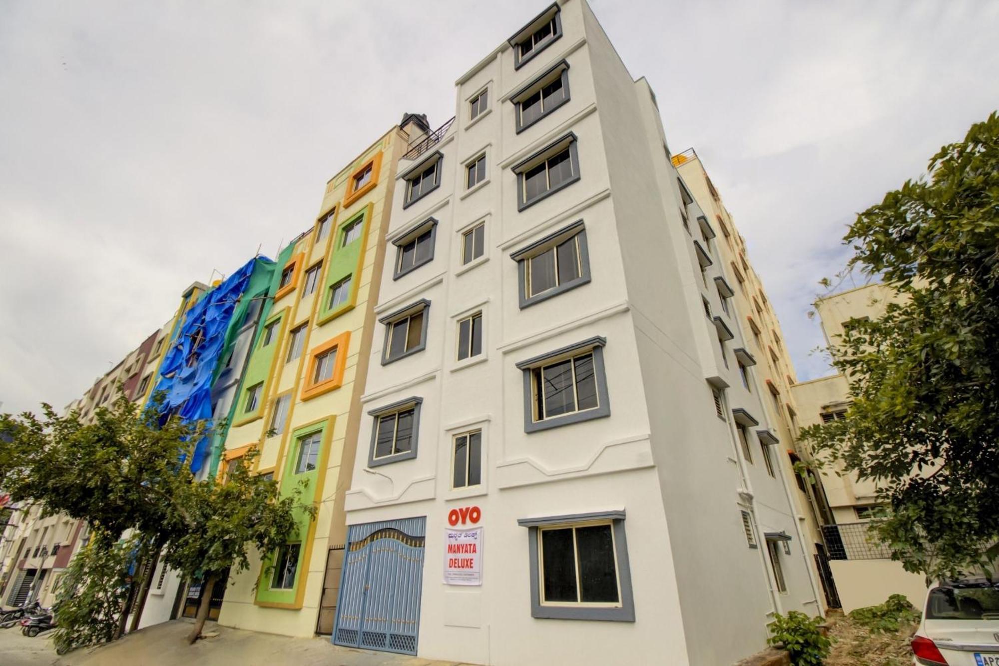 Hotel O Manyata Deluxe Bangalore Esterno foto